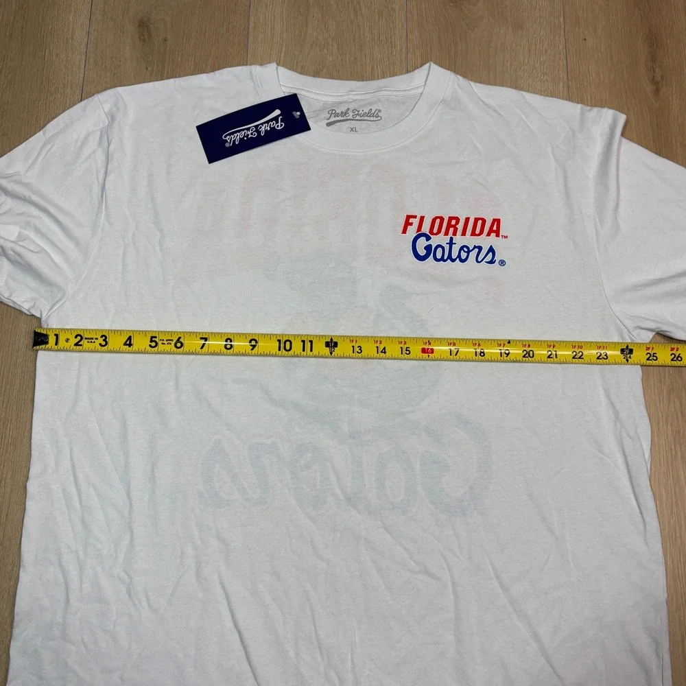 Park Fields Florida Gators T-Shirt Mens XL White Short Sleeve Graphic Tee NWT